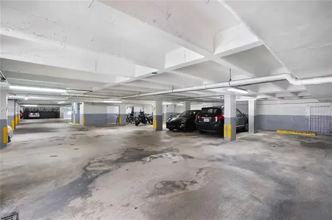 245 18th Street Miami Beach FL 33139