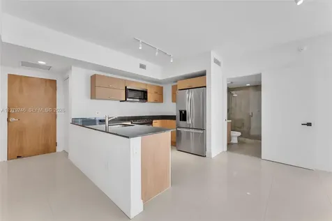 350 S Miami Avenue Miami FL 33130