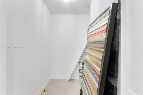 350 S Miami Avenue Miami FL 33130
