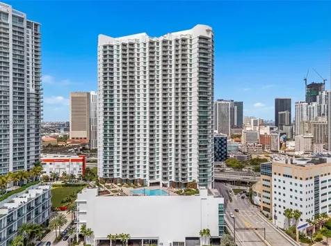 350 S Miami Avenue Miami FL 33130