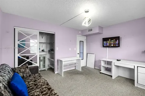2502 Antigua Terrace Coconut Creek FL 33066