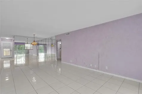 2502 Antigua Terrace Coconut Creek FL 33066