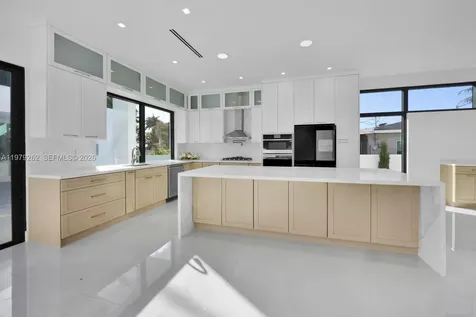 472 S Royal Poinciana Boulevard Miami Springs FL 33166