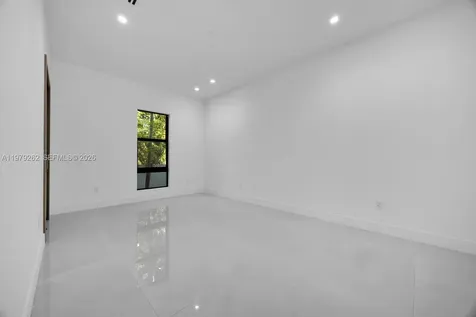 472 S Royal Poinciana Boulevard Miami Springs FL 33166