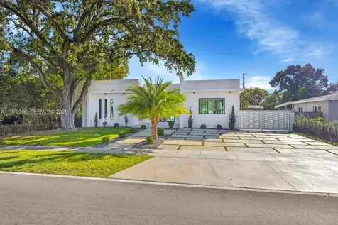 472 S Royal Poinciana Boulevard Miami Springs FL 33166