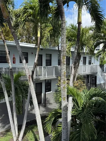 3616 Grand Avenue Miami FL 33133