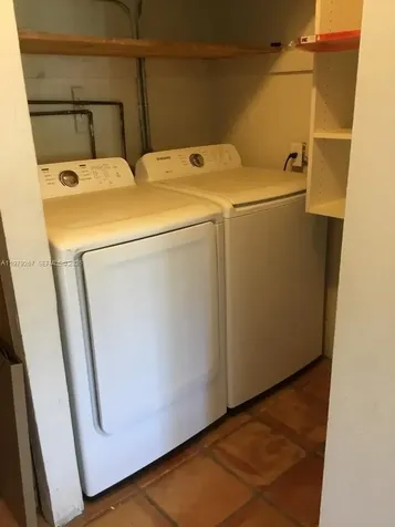 8927 Hawthorne Avenue Surfside FL 33154