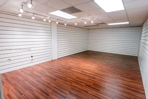 7480 NW 52nd Street Miami FL 33166