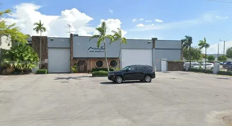 7480 NW 52nd Street Miami FL 33166
