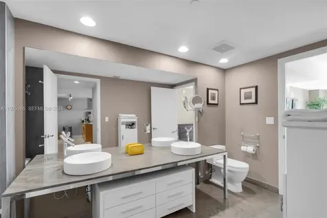 495 Brickell Avenue Miami FL 33131