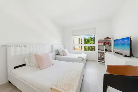 701 Crandon Boulevard Key Biscayne FL 33149