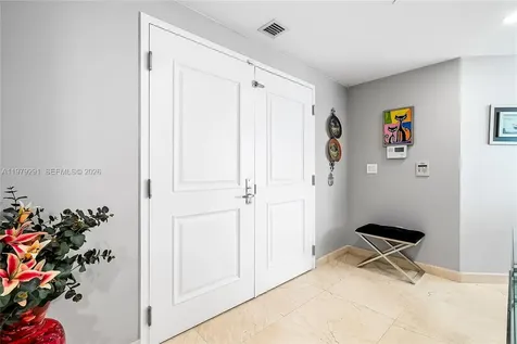 3101 S Ocean Drive Hollywood FL 33019