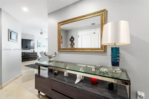 3101 S Ocean Drive Hollywood FL 33019