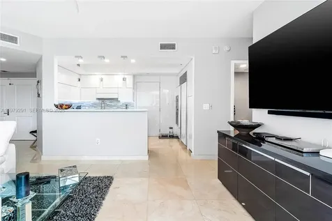 3101 S Ocean Drive Hollywood FL 33019
