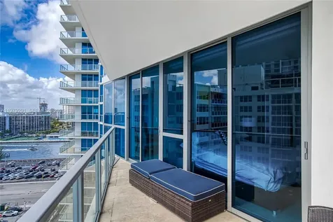 3101 S Ocean Drive Hollywood FL 33019