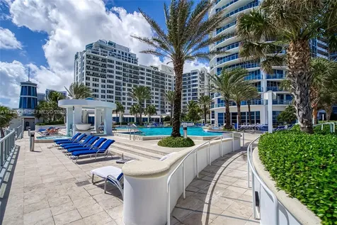3101 S Ocean Drive Hollywood FL 33019