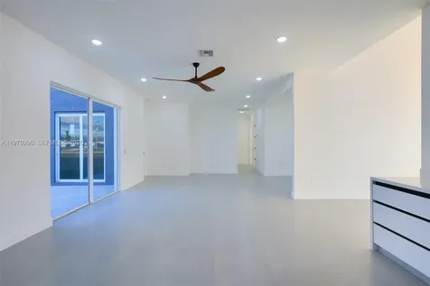 5 SW 26th Place Cape Coral FL 33991