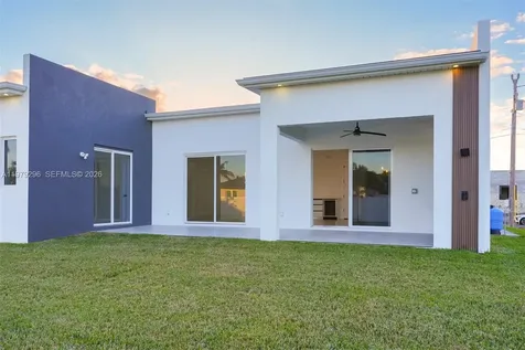 5 SW 26th Place Cape Coral FL 33991