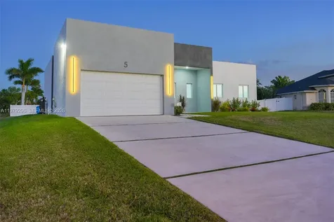 5 SW 26th Place Cape Coral FL 33991