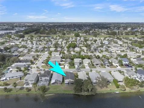 9900 S Grand Duke Circle Tamarac FL 33321