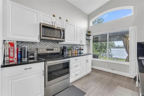 9900 S Grand Duke Circle Tamarac FL 33321