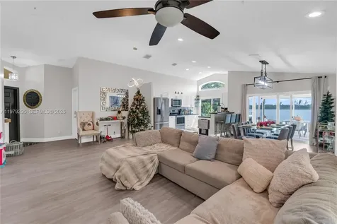9900 S Grand Duke Circle Tamarac FL 33321