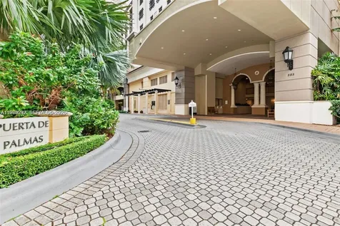 888 Douglas Road Coral Gables FL 33134