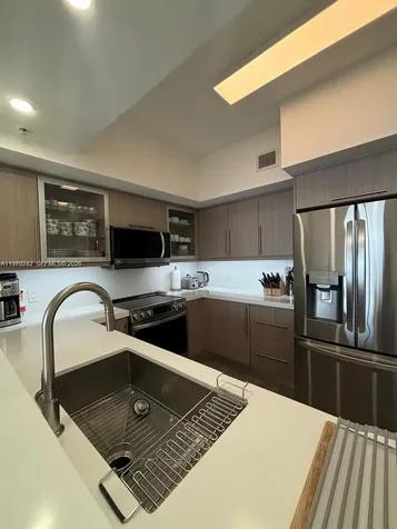 888 Douglas Road Coral Gables FL 33134