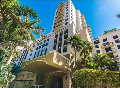 888 Douglas Road Coral Gables FL 33134