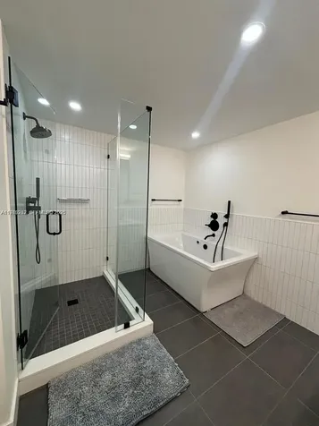 888 Douglas Road Coral Gables FL 33134