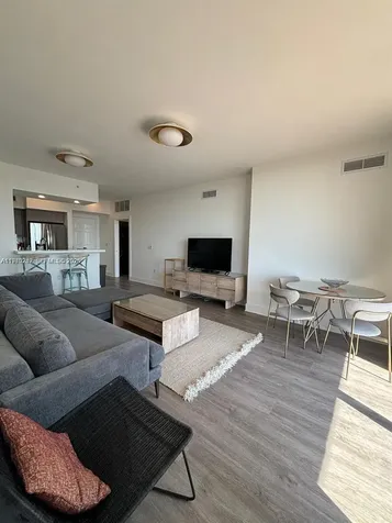888 Douglas Road Coral Gables FL 33134