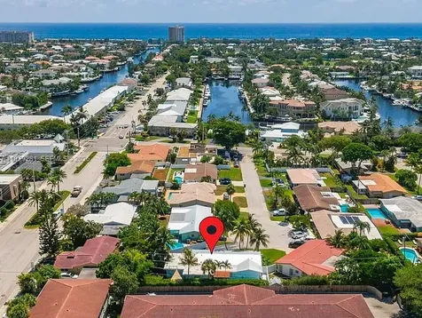 2211 NE 35th Court Lighthouse Point FL 33064