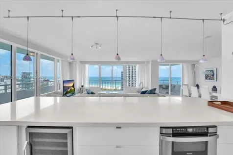 400 S Pointe Drive Miami Beach FL 33139