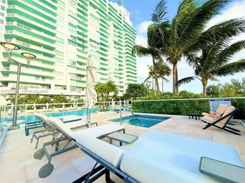 400 S Pointe Drive Miami Beach FL 33139