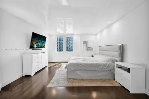 2301 Collins Avenue Miami Beach FL 33139