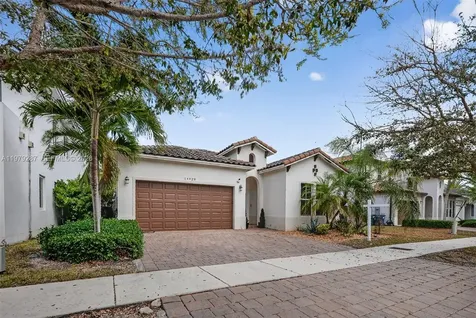 14929 SW 176th Terrace Miami FL 33187
