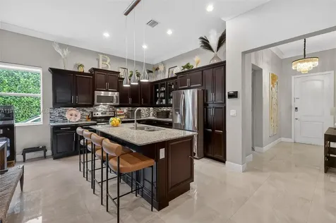 14929 SW 176th Terrace Miami FL 33187