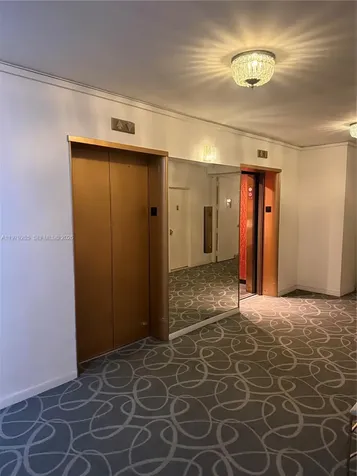 5255 Collins Avenue Miami Beach FL 33140