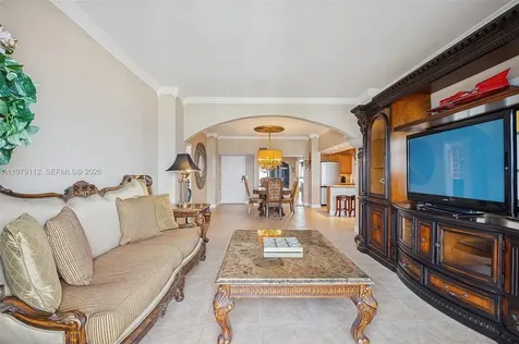1500 S Ocean Drive Hollywood FL 33019