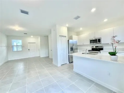 16213 SW 288th Terrace Homestead FL 33033