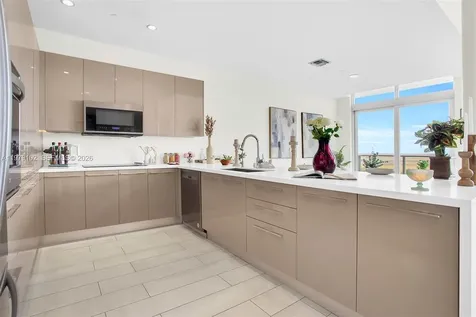 2000 Metropica Way Sunrise FL 33323