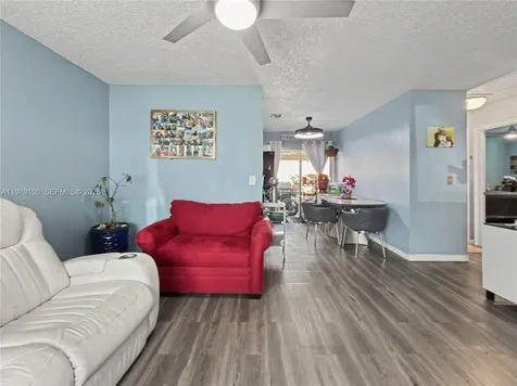 2818 Duke Lane Delray Beach FL 33445