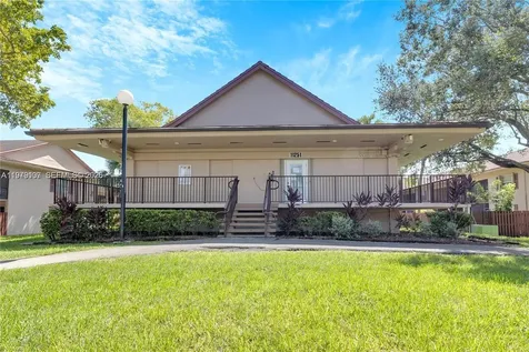 11273 SW 88 Street Miami FL 33176