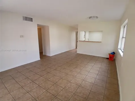 11273 SW 88 Street Miami FL 33176