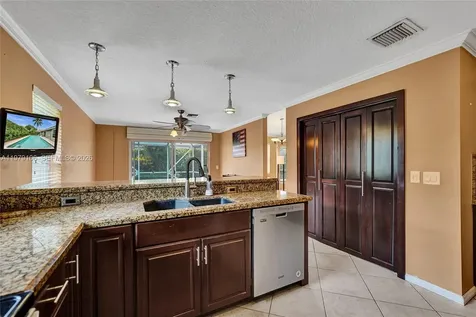 4242 NW 66th Street Coconut Creek FL 33073