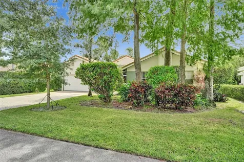 4242 NW 66th Street Coconut Creek FL 33073
