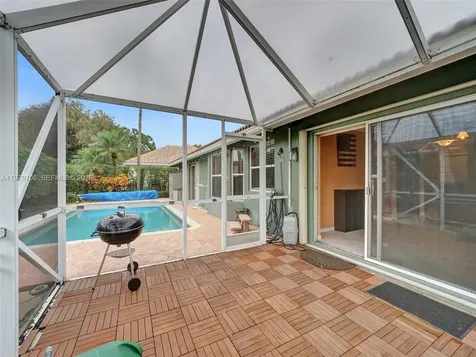 4242 NW 66th Street Coconut Creek FL 33073