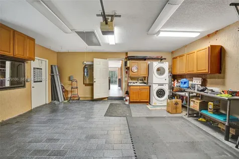 4242 NW 66th Street Coconut Creek FL 33073