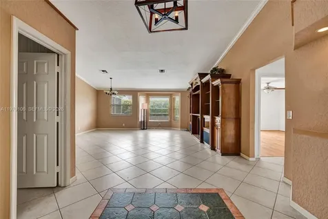 4242 NW 66th Street Coconut Creek FL 33073