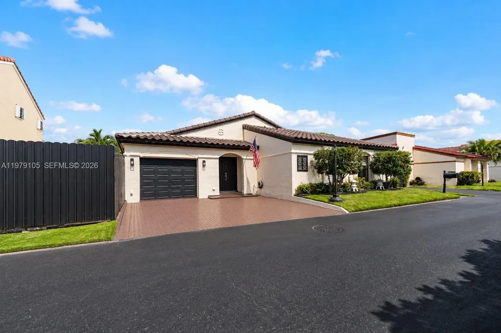 536 SW 88th Court Miami FL 33174
